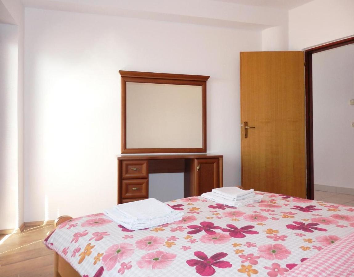 Sand Beach Apartment Idila Медулин Екстериор снимка