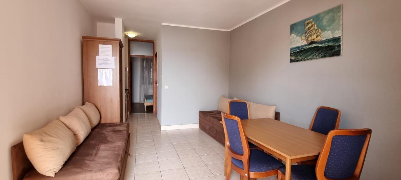 Sand Beach Apartment Idila Медулин Екстериор снимка