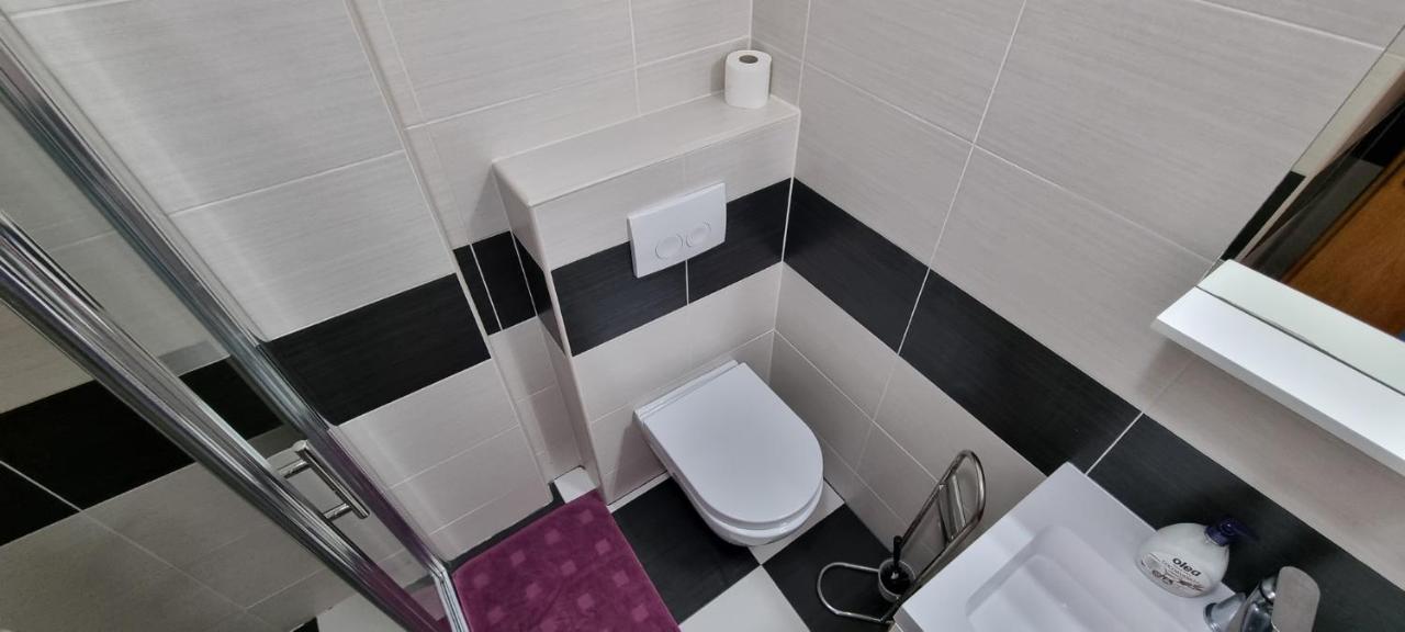 Sand Beach Apartment Idila Медулин Екстериор снимка