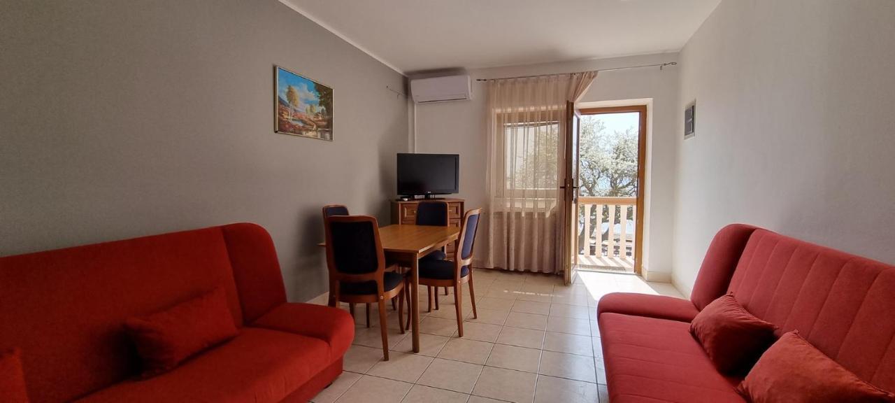 Sand Beach Apartment Idila Медулин Екстериор снимка
