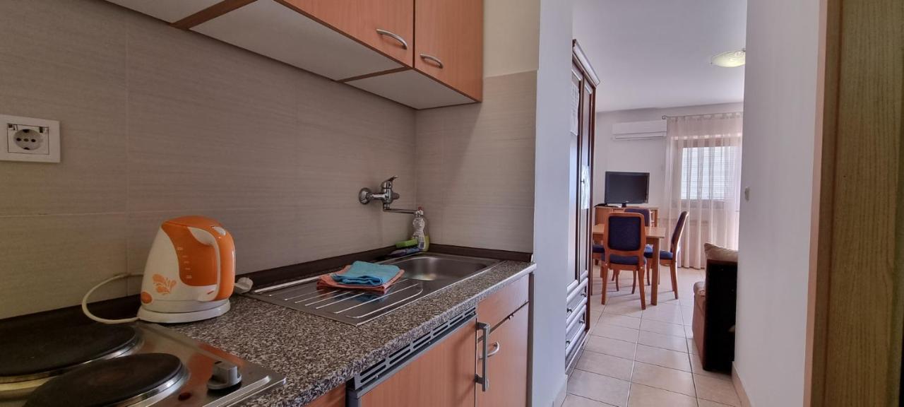 Sand Beach Apartment Idila Медулин Екстериор снимка