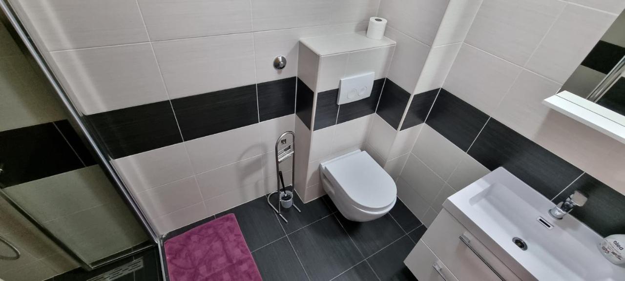 Sand Beach Apartment Idila Медулин Екстериор снимка