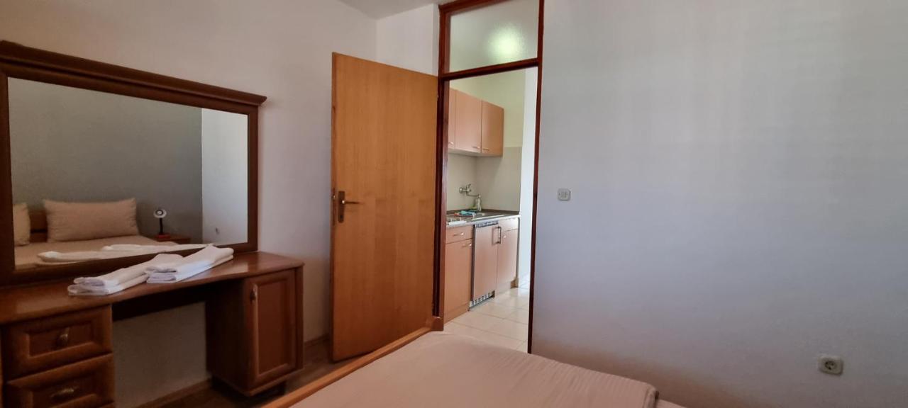Sand Beach Apartment Idila Медулин Екстериор снимка